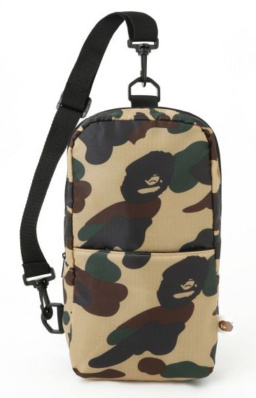 ブランドムック A Bathing Ape R 15 Summer Collection 付録 Bape R Camo ボディバッグ 雑誌付録ダイアリー 発売予定 レビューブログ