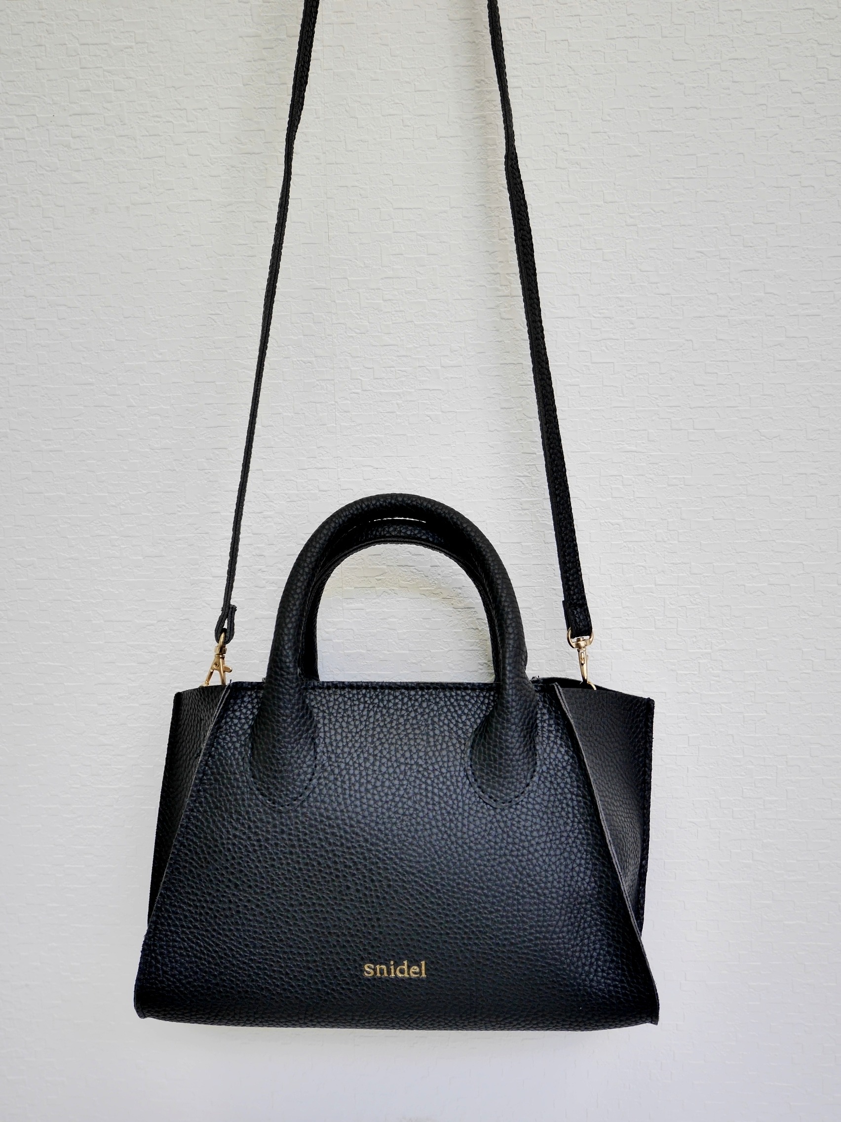 開封レビュー Snidel 16 Autumn Winter Collection付録 スナイデル 本革調ミニポシェット 雑誌付録ダイアリー 発売予定 レビューブログ